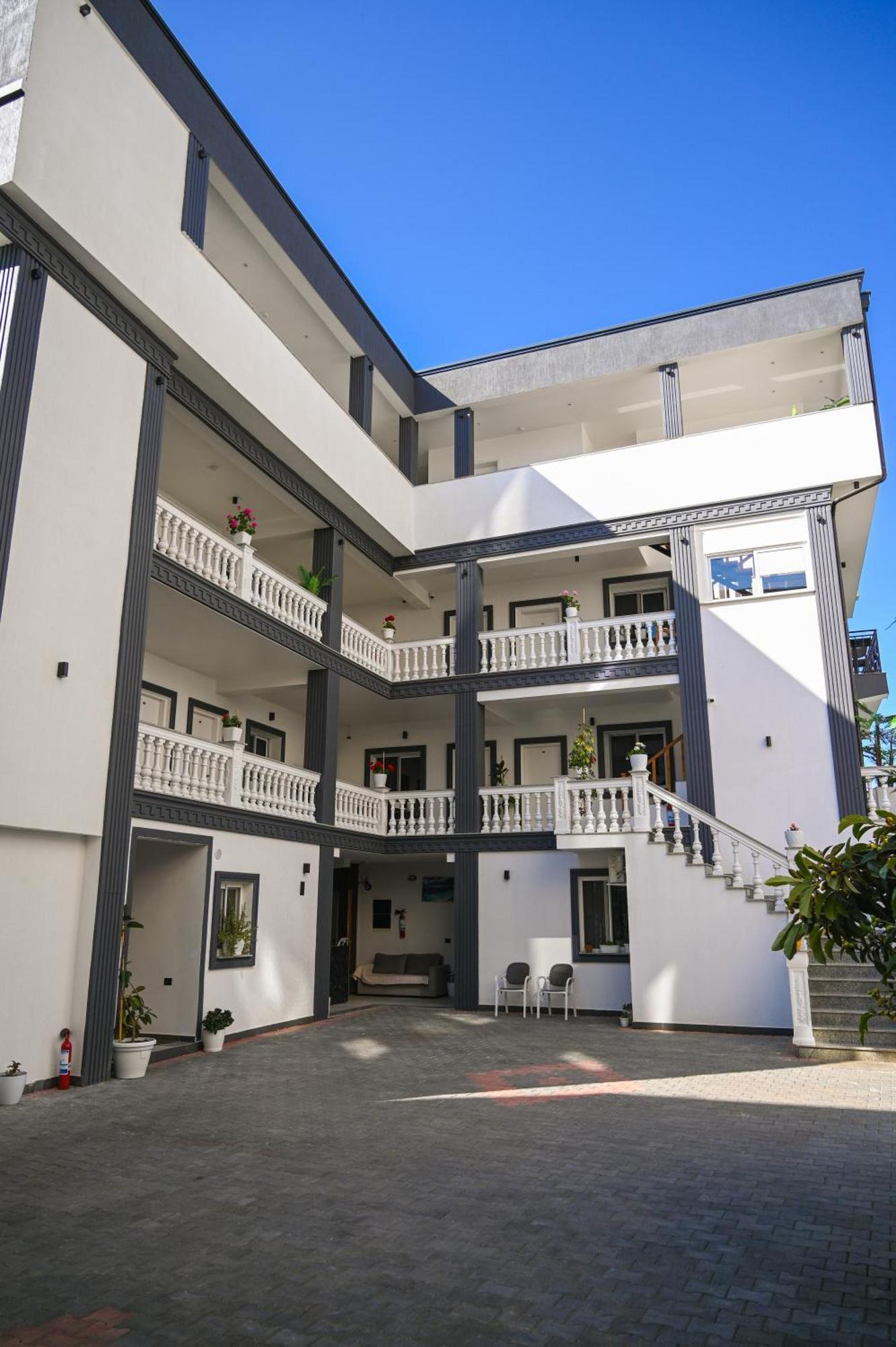 Vila Aaron Δυρράχιο Εξωτερικό φωτογραφία