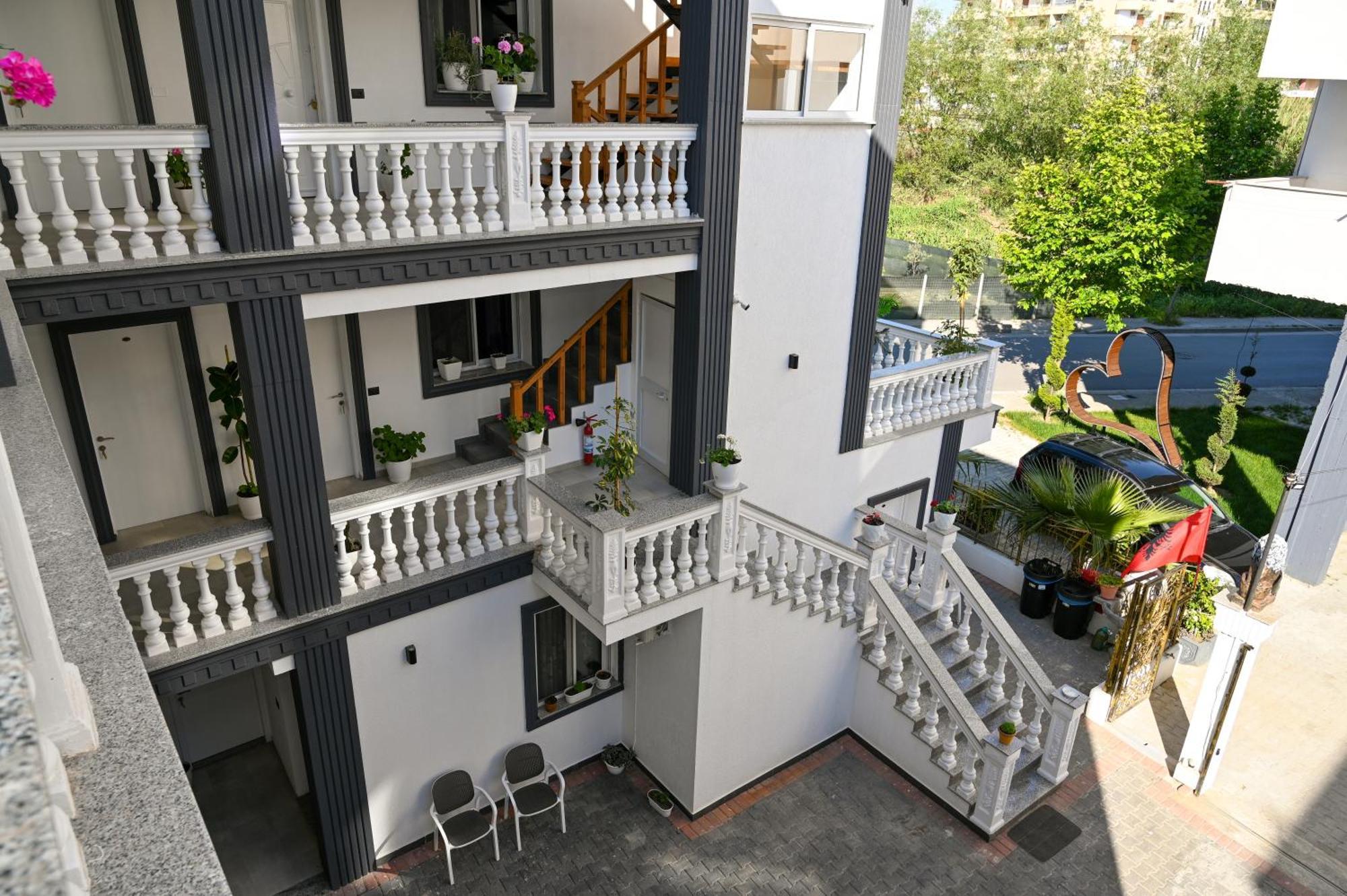 Vila Aaron Δυρράχιο Εξωτερικό φωτογραφία