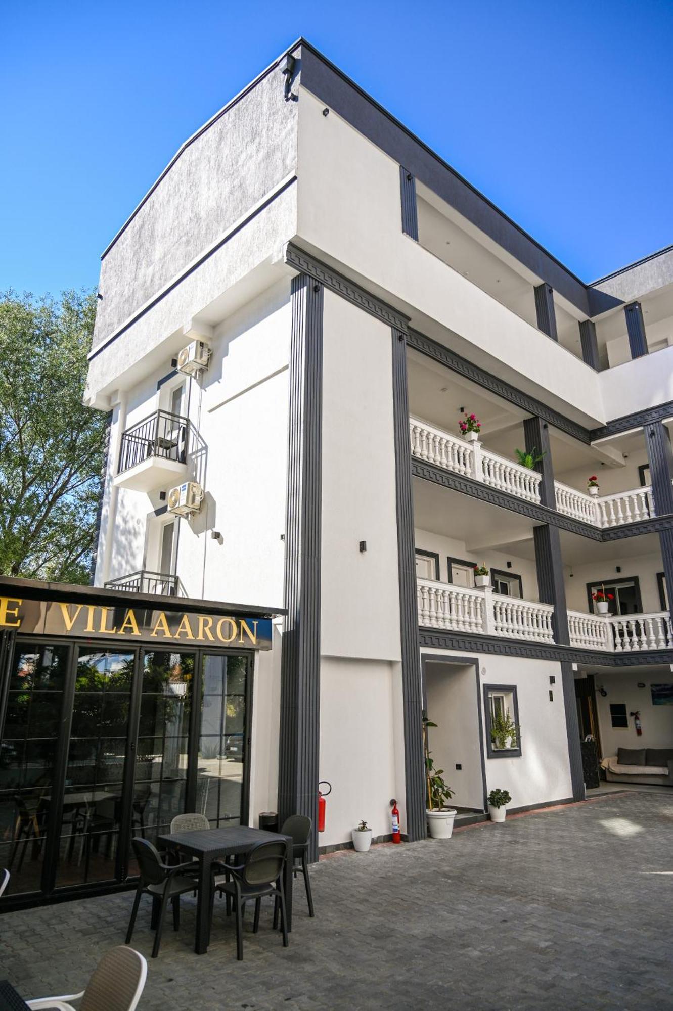 Vila Aaron Δυρράχιο Εξωτερικό φωτογραφία